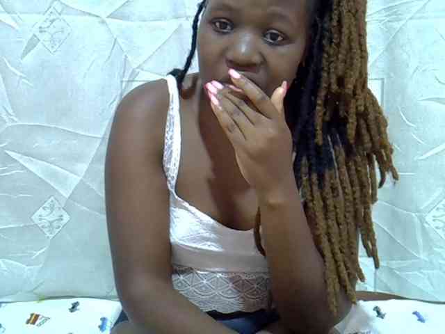 Candylily1 webcam