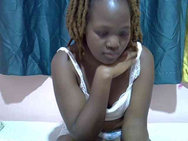 Candylily1 webcam