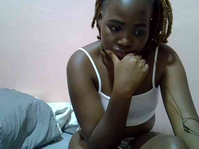 Candylily1 Live Webcam on BongaCams