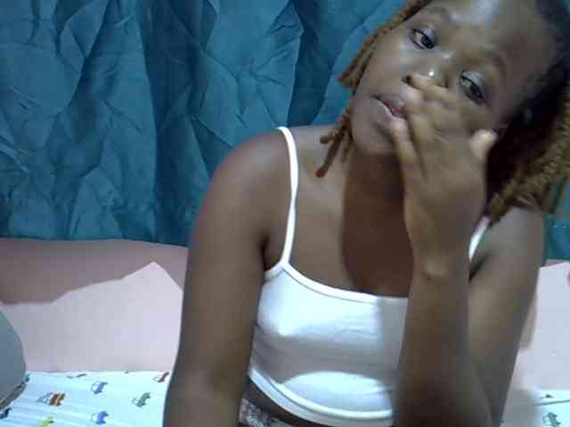 Candylily1 webcam