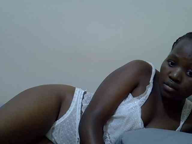 Candylily1 Live Webcam on BongaCams