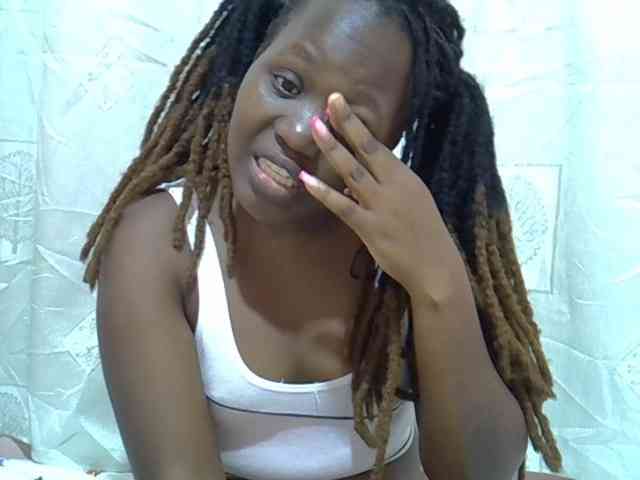 Candylily1 webcam