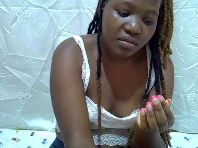 Candylily1 webcam