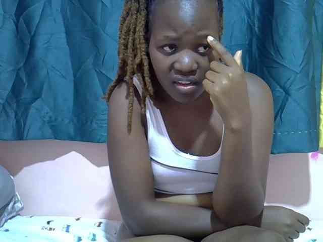 Candylily1 webcam
