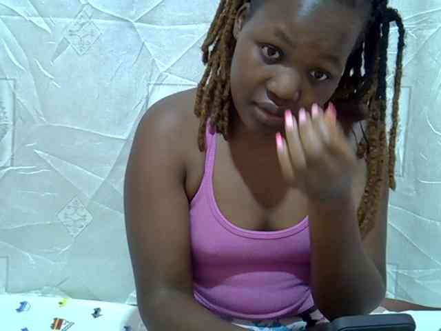 Candylily1 webcam