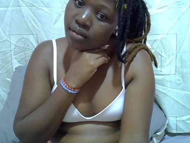 Candylily1 webcam