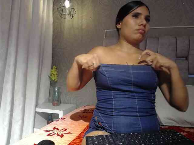 pamela-brow webcam