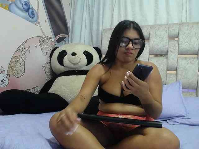 pamela-brow webcam