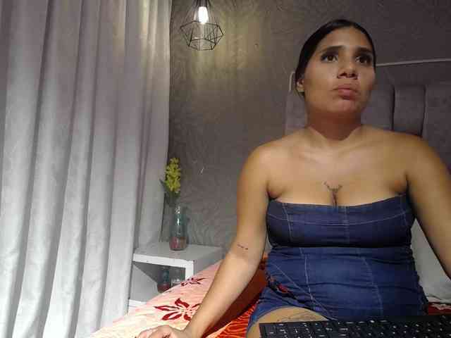 pamela-brow webcam
