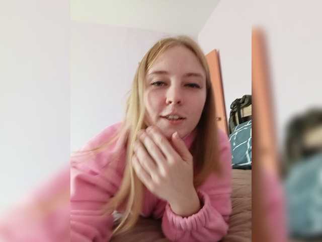 Airihaq live cam on BongaCams
