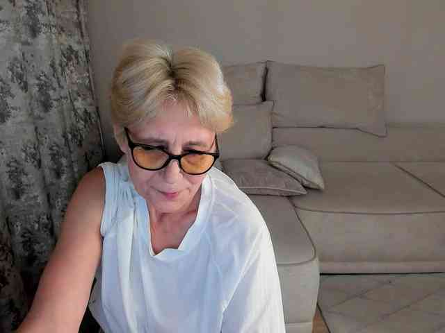 Modelo: BettyHarris