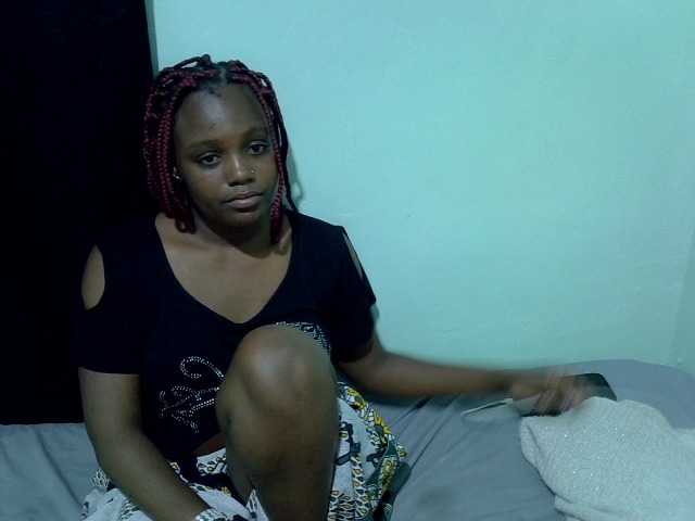 Hudaah live cam on BongaCams