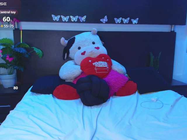 Baby-Curly live cam on BongaCams