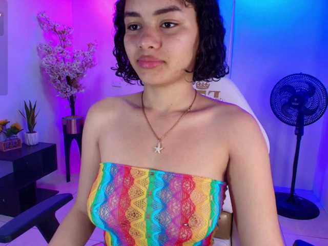 Baby-Curly live cam on BongaCams