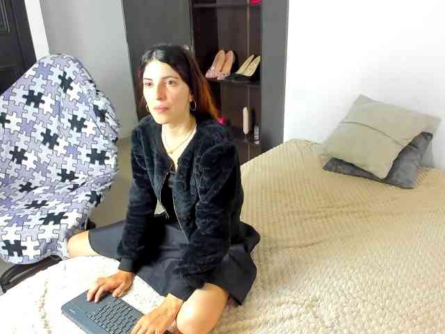 Modelo: yalaboop-gold