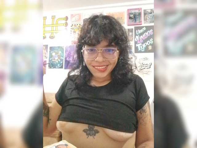 Lapizlazuly1312 live webcam show