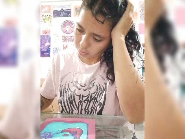 Lapizlazuly1312 live cam on BongaCams