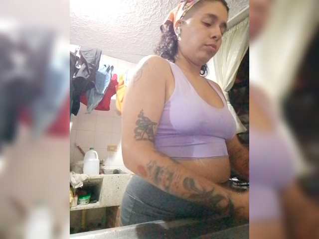 Lapizlazuly1312 live cam on BongaCams