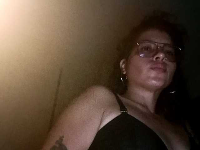 Lapizlazuly1312 live cam on BongaCams