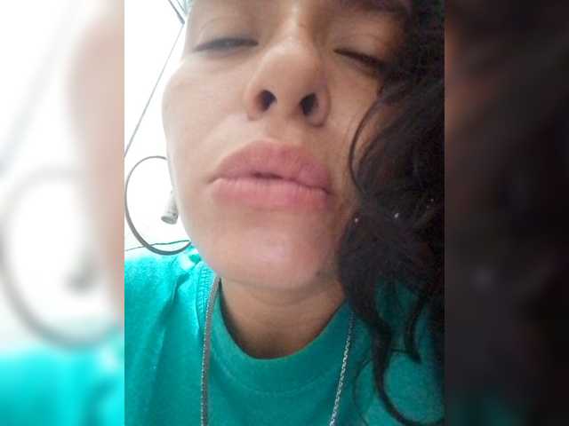 Lapizlazuly1312 live cam on BongaCams