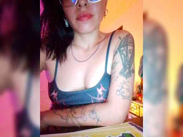 Lapizlazuly1312 webcam