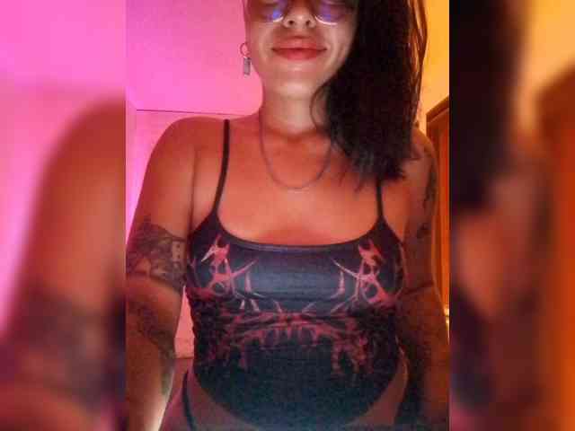 Lapizlazuly1312 webcam