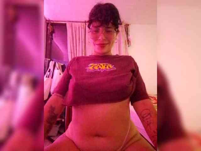 Lapizlazuly1312 webcam