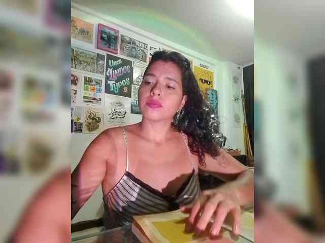 Lapizlazuly1312 webcam
