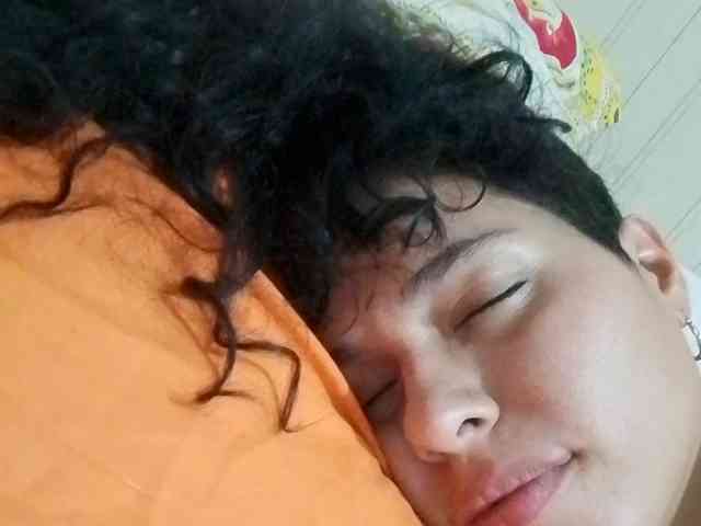 Lapizlazuly1312 webcam