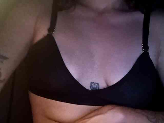 Lapizlazuly1312 webcam