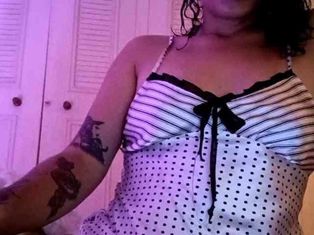 Lapizlazuly1312 webcam