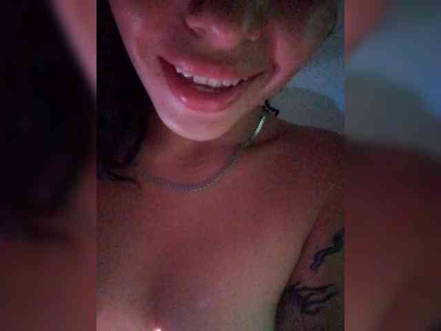 Lapizlazuly1312 webcam