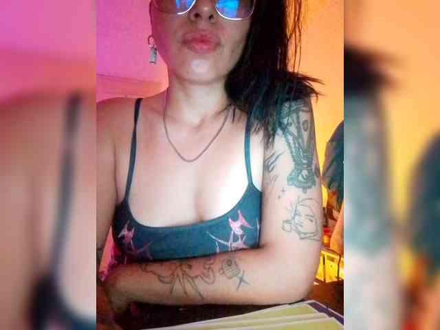 Lapizlazuly1312 webcam