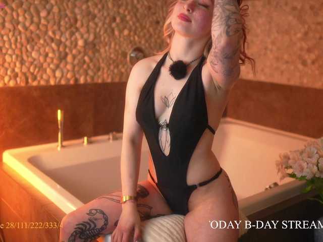 suk-ki live cam on BongaCams