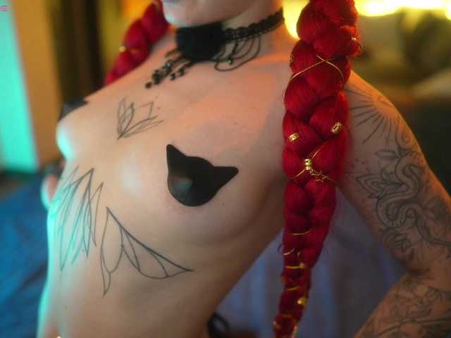 suk-ki live cam on BongaCams