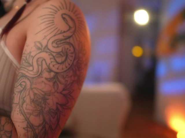 suk-ki live cam on BongaCams