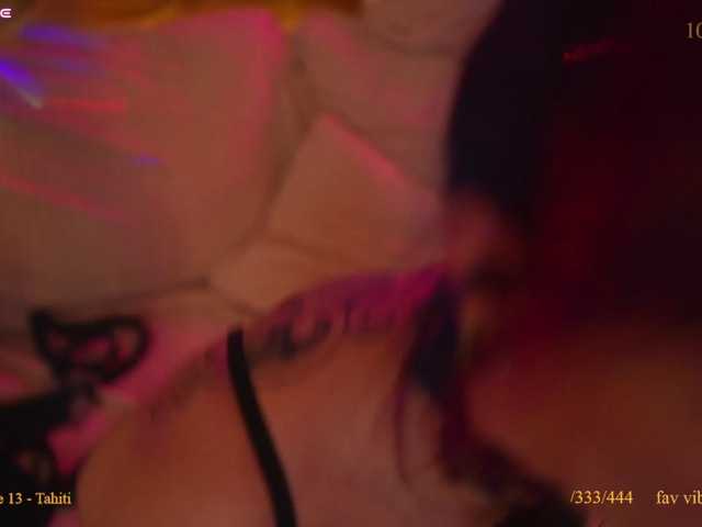 suk-ki live cam on BongaCams