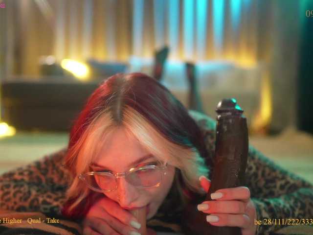suk-ki live cam on BongaCams