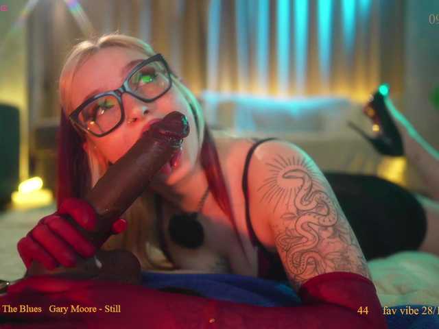 suk-ki live cam on BongaCams