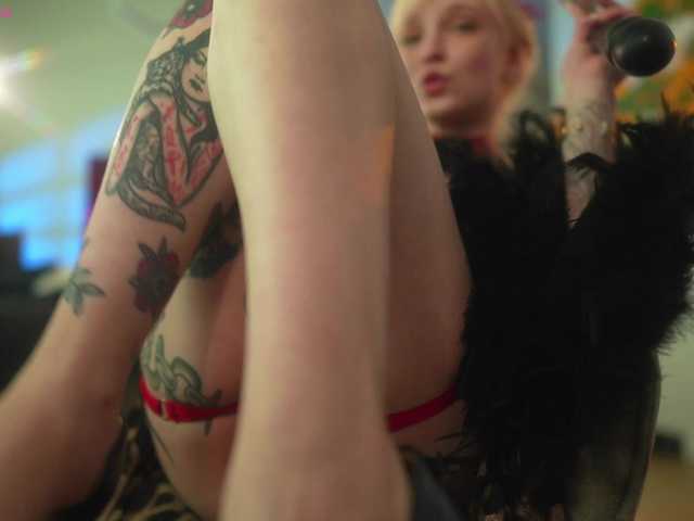 suk-ki live cam on BongaCams