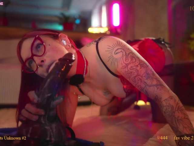 suk-ki live cam on BongaCams