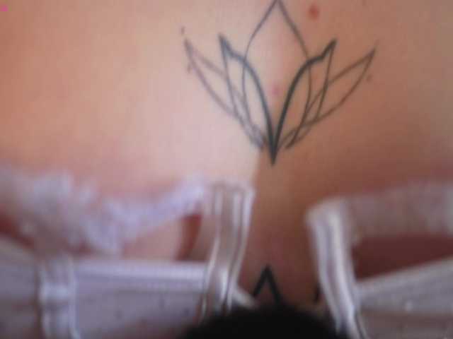 suk-ki live cam on BongaCams
