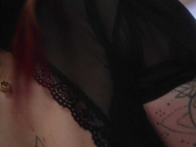 suk-ki live cam on BongaCams