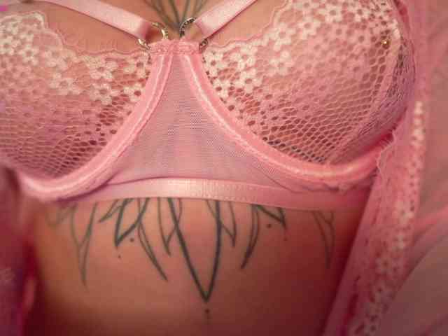 suk-ki Sex Cam Show