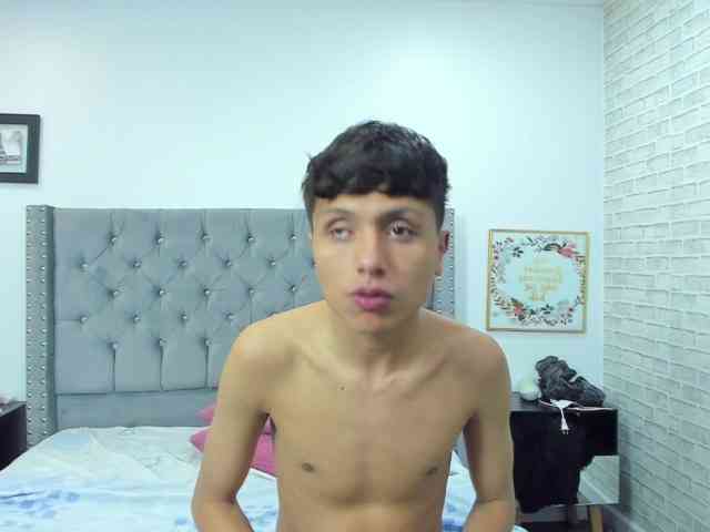 VelvetNova1 webcam