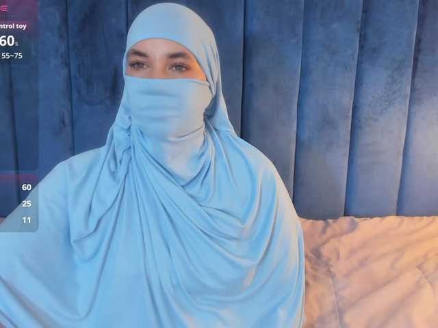 raniaa- live cam on BongaCams