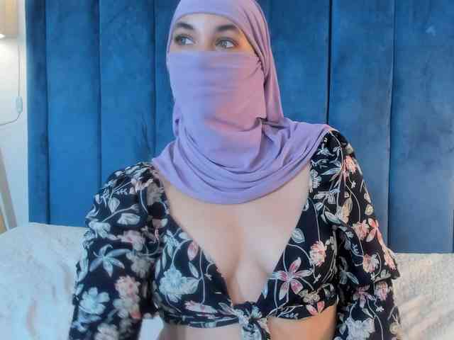 raniaa- webcam