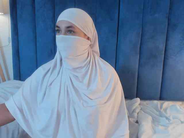 raniaa- webcam