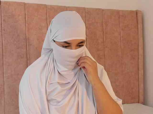 raniaa- webcam