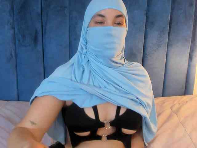 raniaa- webcam